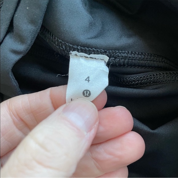 Lululemon Fast and Free Crop II 19" *Non-Reflective Cool in Black Size 4 - Picture 3 of 7